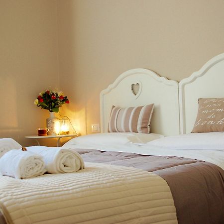 Bed and Breakfast Tinkerbell Rom Exterior foto